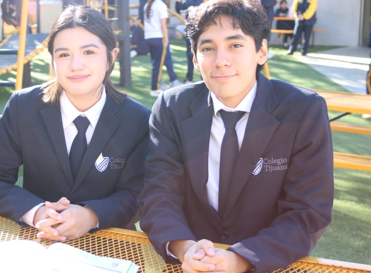 Preparatoria CTJ - líderes y emprendedores